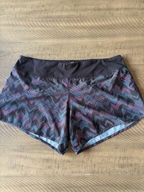 Rabbit Women’s Running Shorts with Blue and Pink Chevron